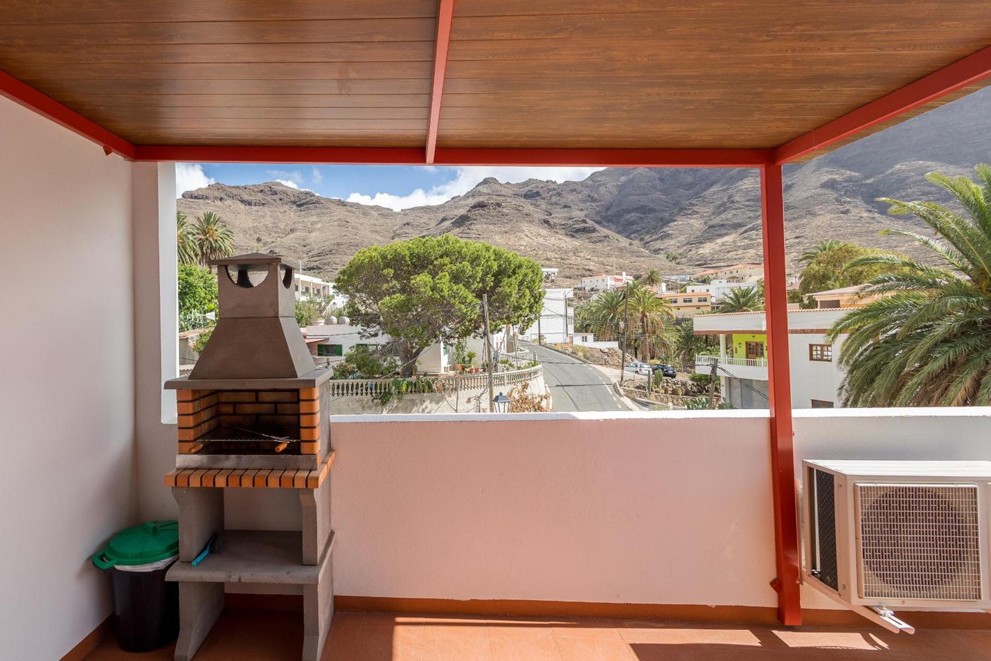 Lightbooking Gadi House Tasarte Terraza Y Barbacoa Exterior foto